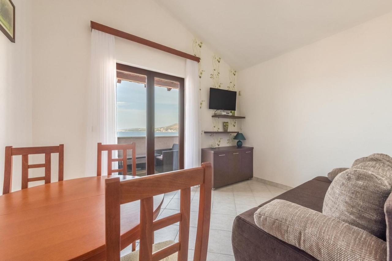 Apartments Ivana-Mira Okrug Gornji Esterno foto