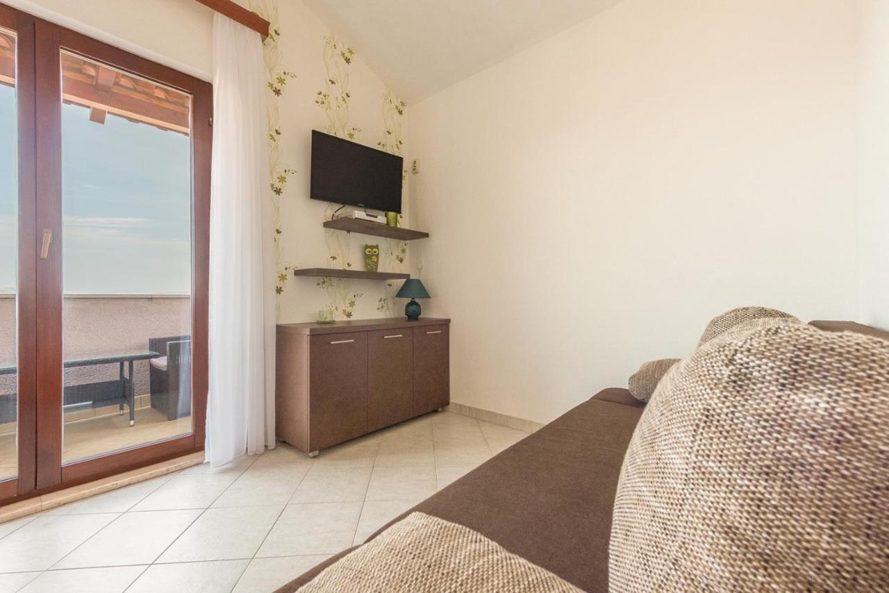 Apartments Ivana-Mira Okrug Gornji Esterno foto