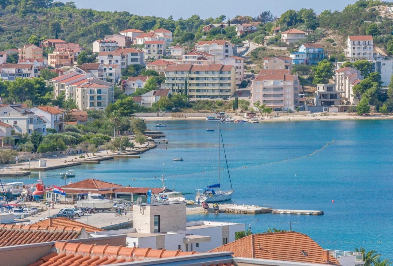 Apartments Ivana-Mira Okrug Gornji Esterno foto